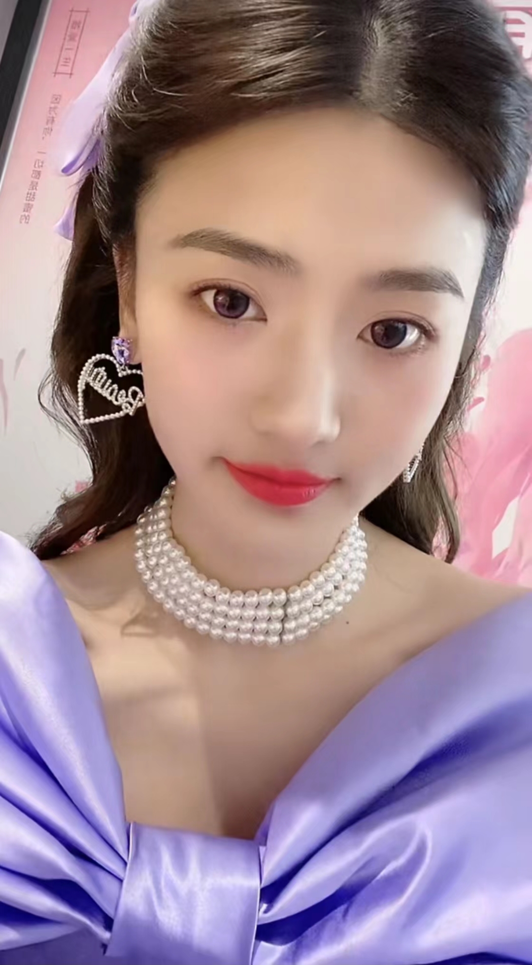 高颜值美女，活好逼紧